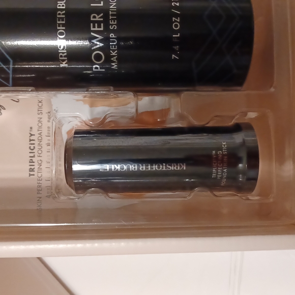 KRISTOFER BUCKLE Vanity Collection Volume 1 For Women's. - Picture 6 of 15